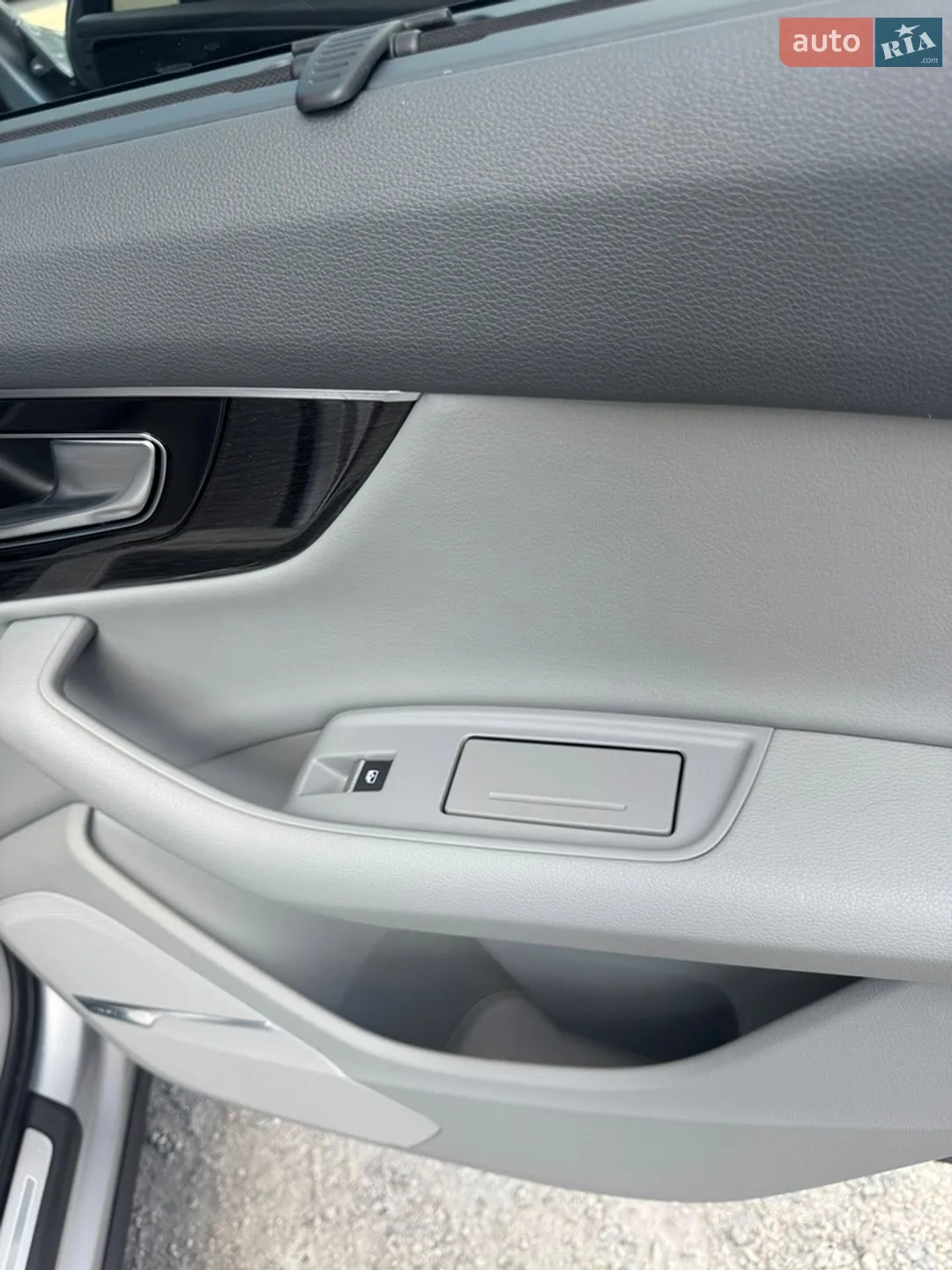 2016 Audi Q7 - мініатюра 26