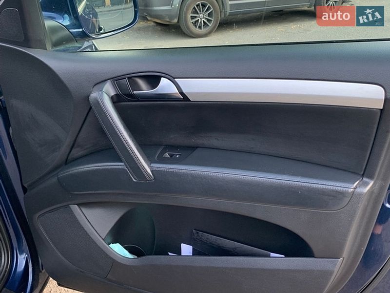 Позашляховик / Кросовер Audi Q7 2007 в Львові