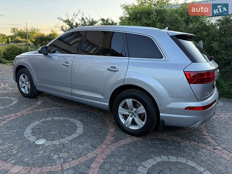 Внедорожник / Кроссовер Audi Q7 2017 в Харькове