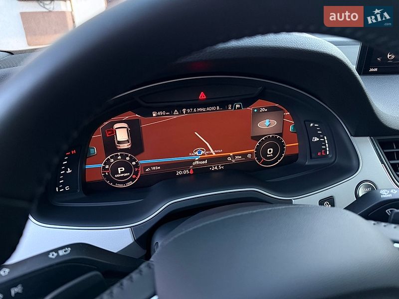 Внедорожник / Кроссовер Audi Q7 2017 в Харькове