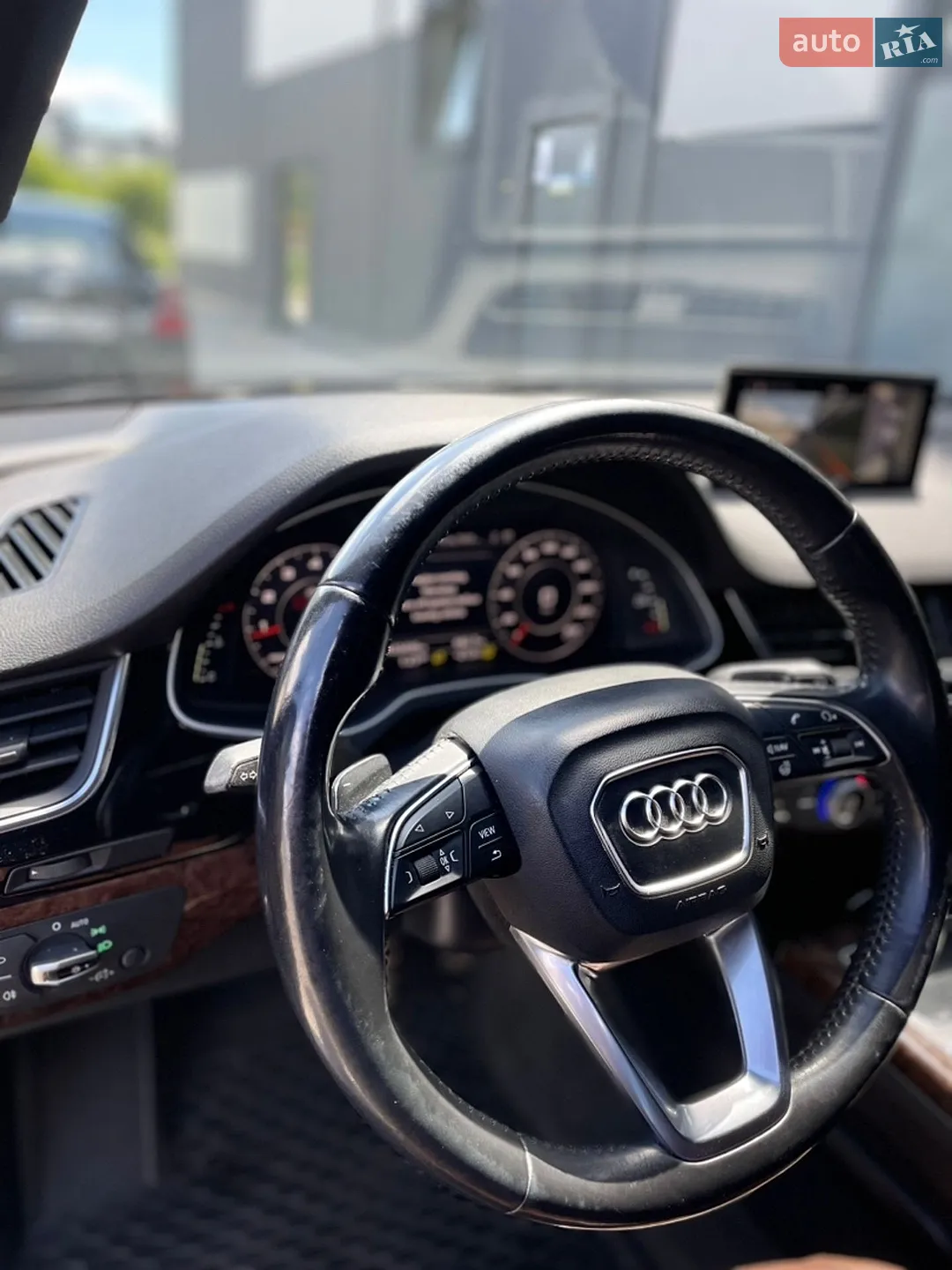 2017 Audi Q7 - мініатюра 11