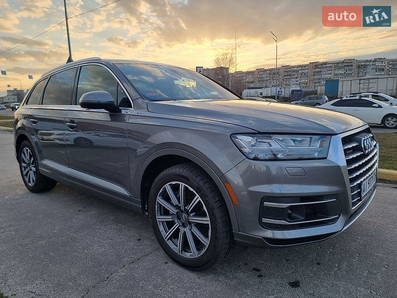 Позашляховик / Кросовер Audi Q7 2017 в Києві фото 13 Позашляховик / Кросовер Audi Q7 2017 в Києві