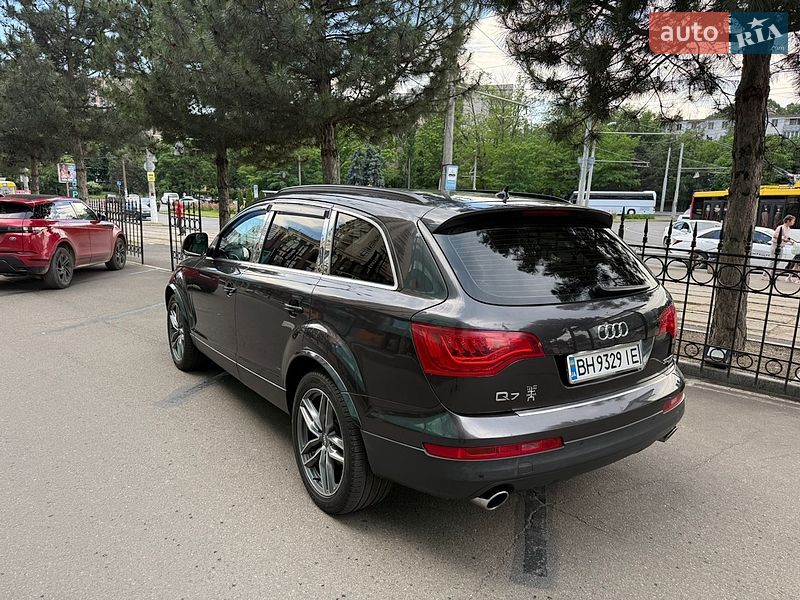 Внедорожник / Кроссовер Audi Q7 2007 в Одессе