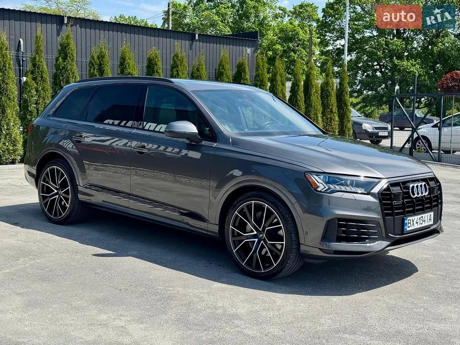 2020 Audi Q7 - мініатюра 2