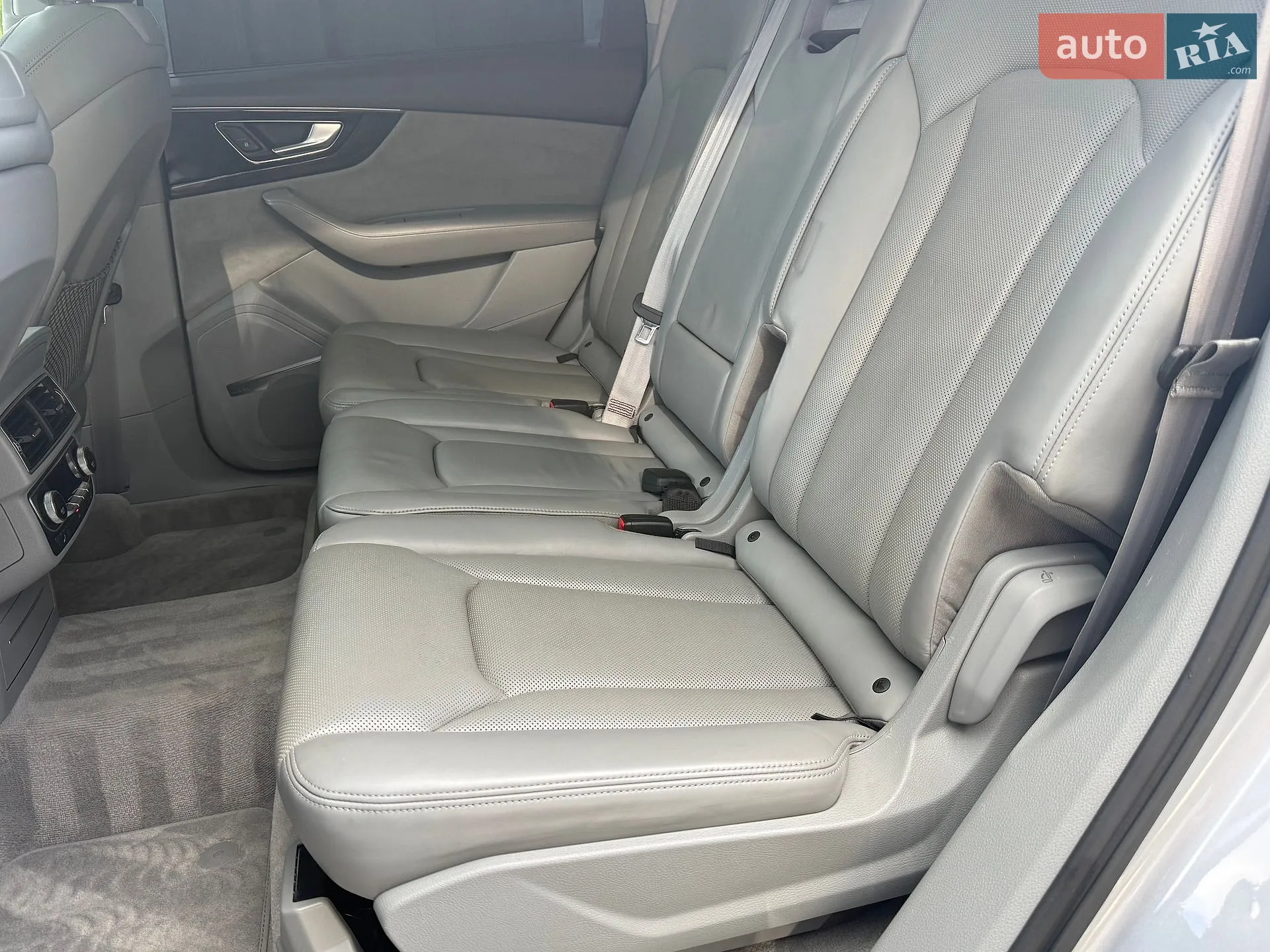 2017 Audi Q7 - мініатюра 26
