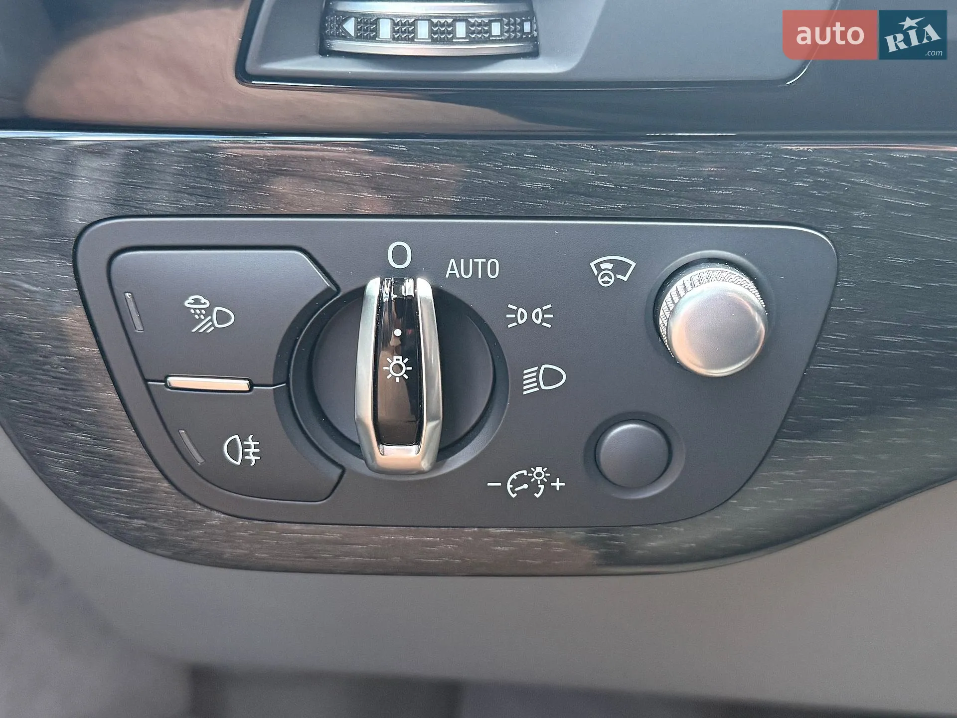 2017 Audi Q7 - мініатюра 47