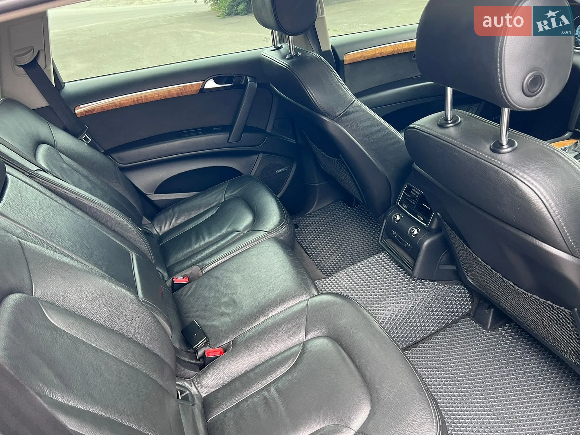 2010 Audi Q7 - мініатюра 26