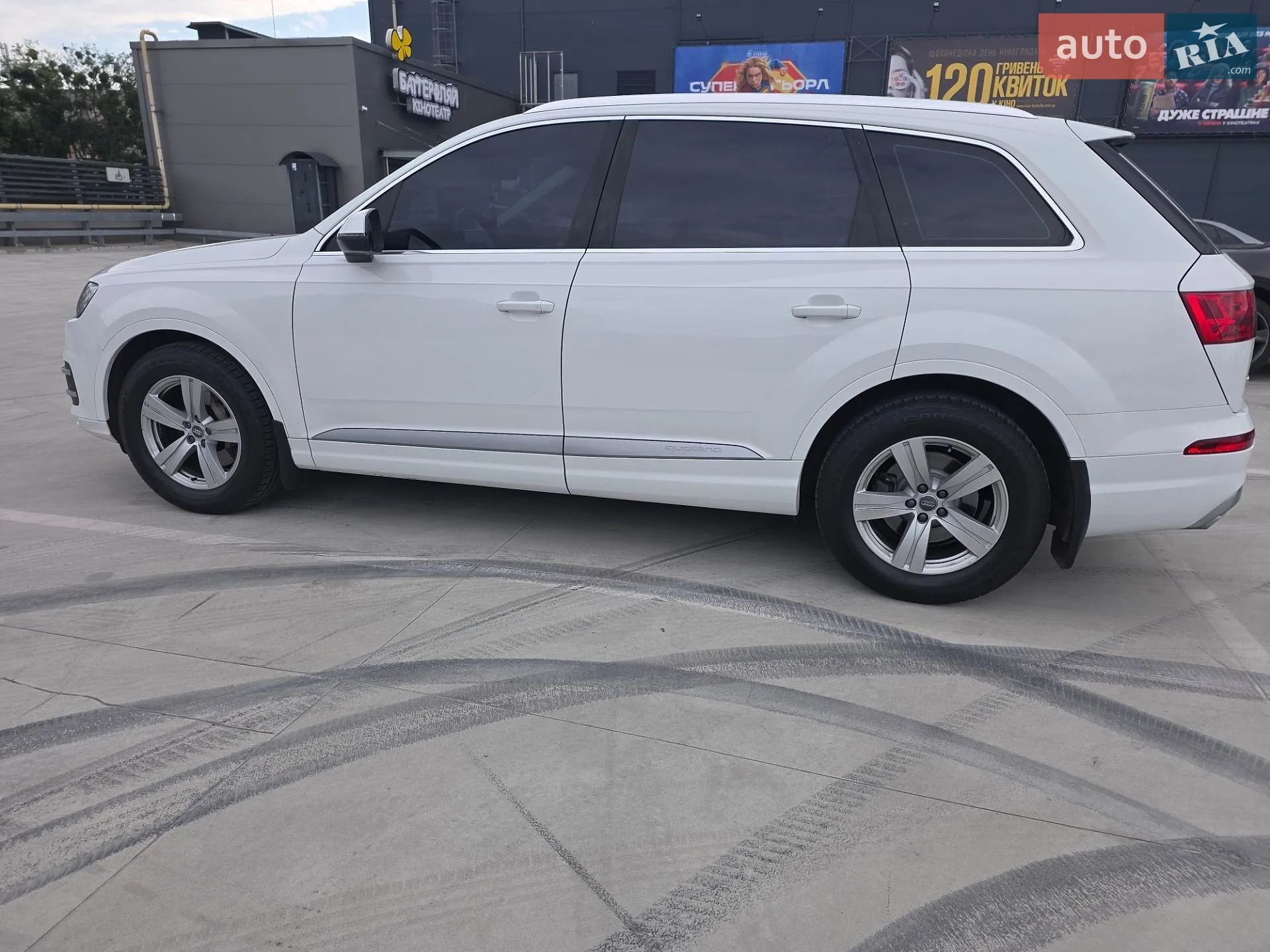 2017 Audi Q7 - мініатюра 11