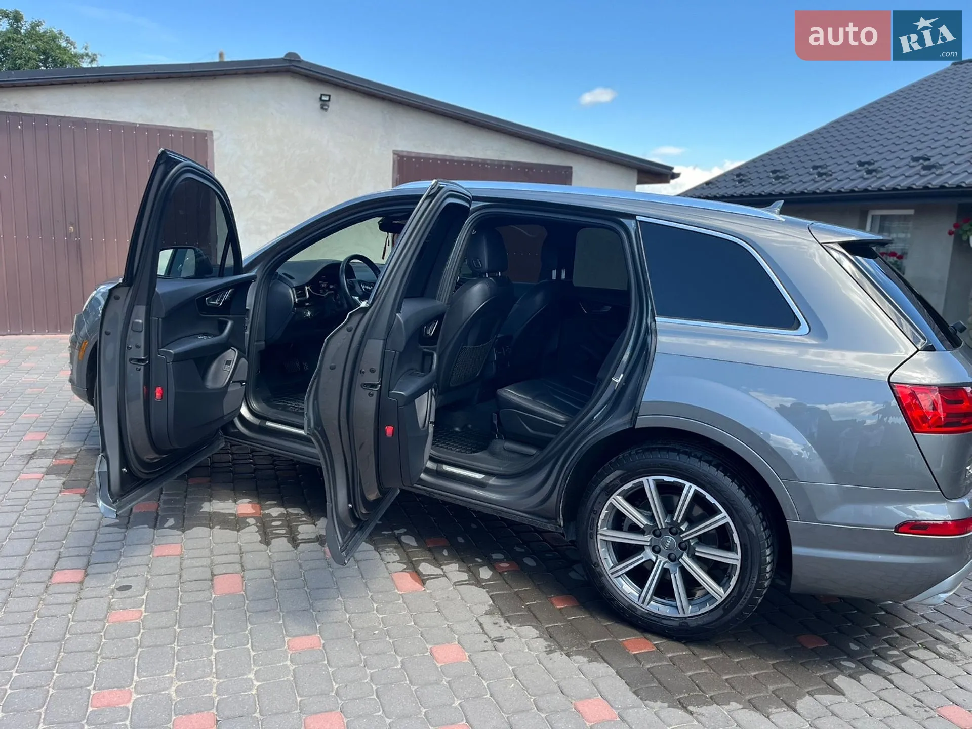 2017 Audi Q7 - мініатюра 2