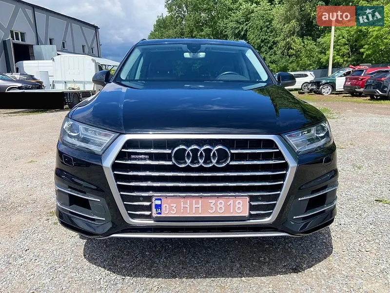 Audi Q7 2016