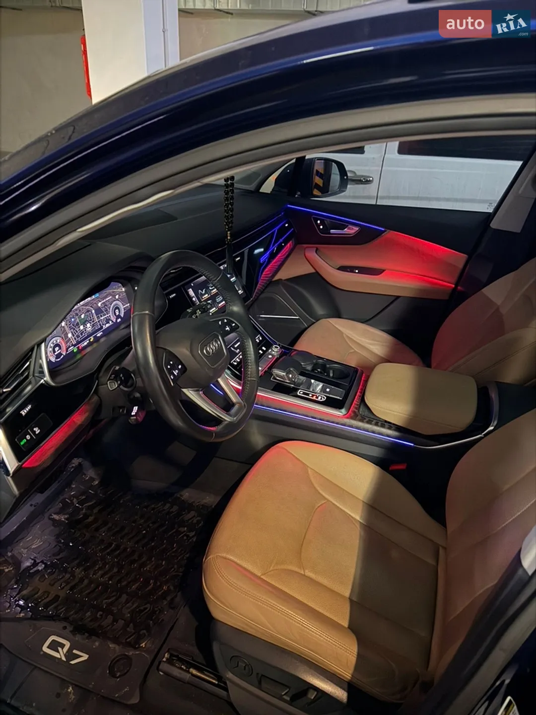 2020 Audi Q7 - мініатюра 8