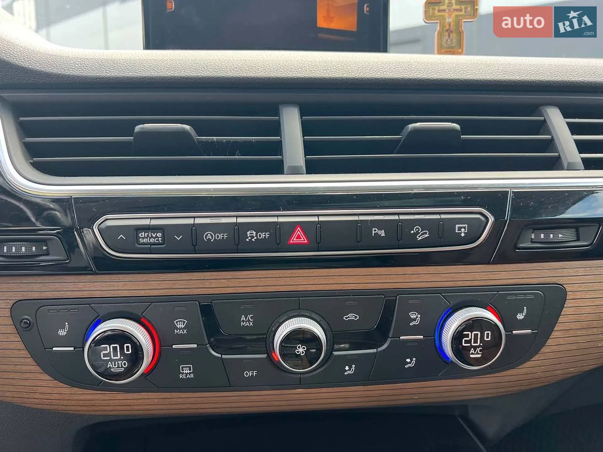 2016 Audi Q7 - мініатюра 33