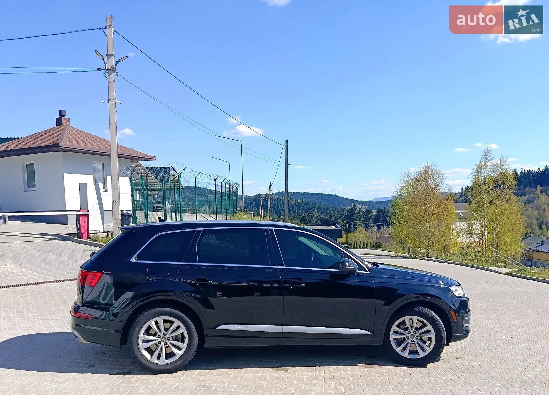 2017 Audi Q7 - мініатюра 2
