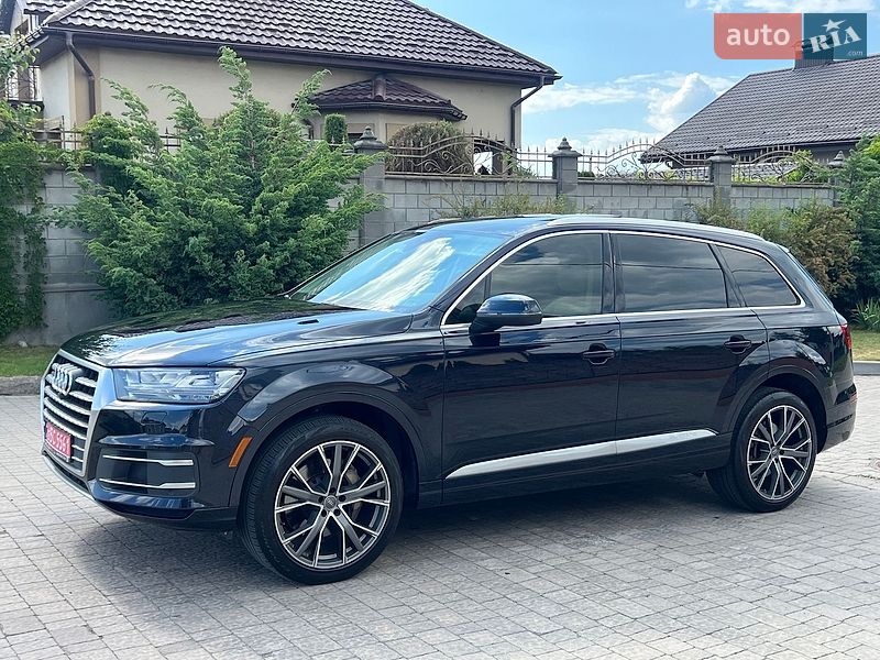 Внедорожник / Кроссовер Audi Q7 2016 в Ровно