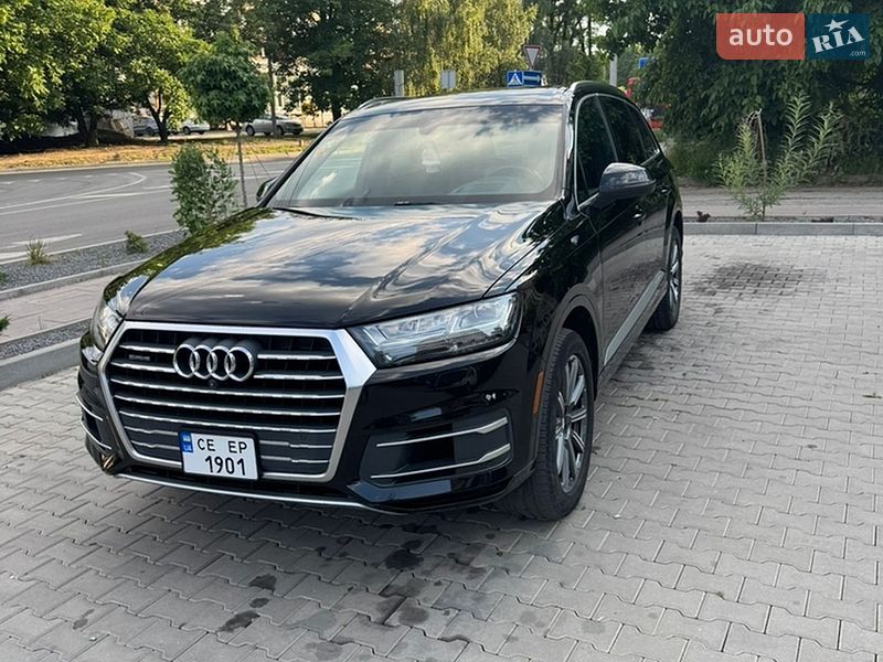 Внедорожник / Кроссовер Audi Q7 2016 в Черновцах