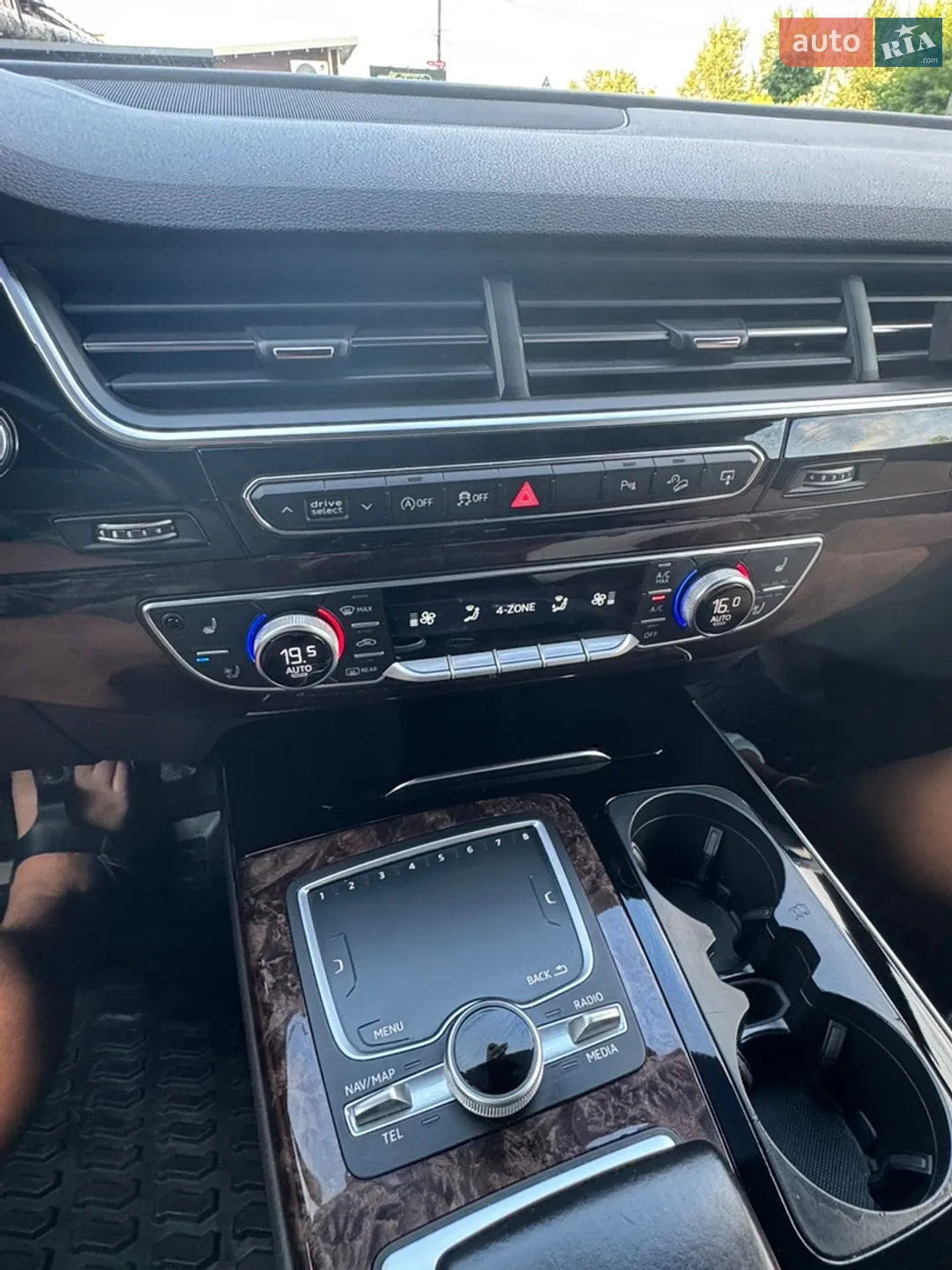 2016 Audi Q7 - мініатюра 51