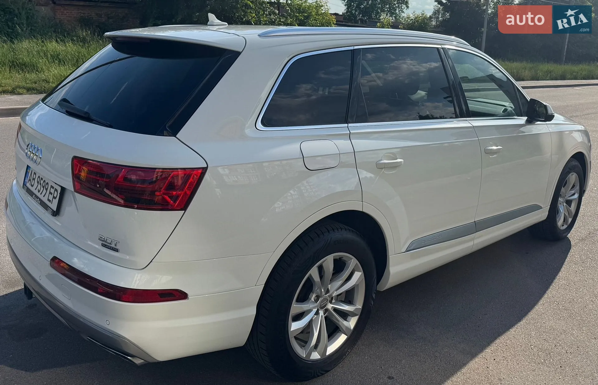 2017 Audi Q7 - мініатюра 4