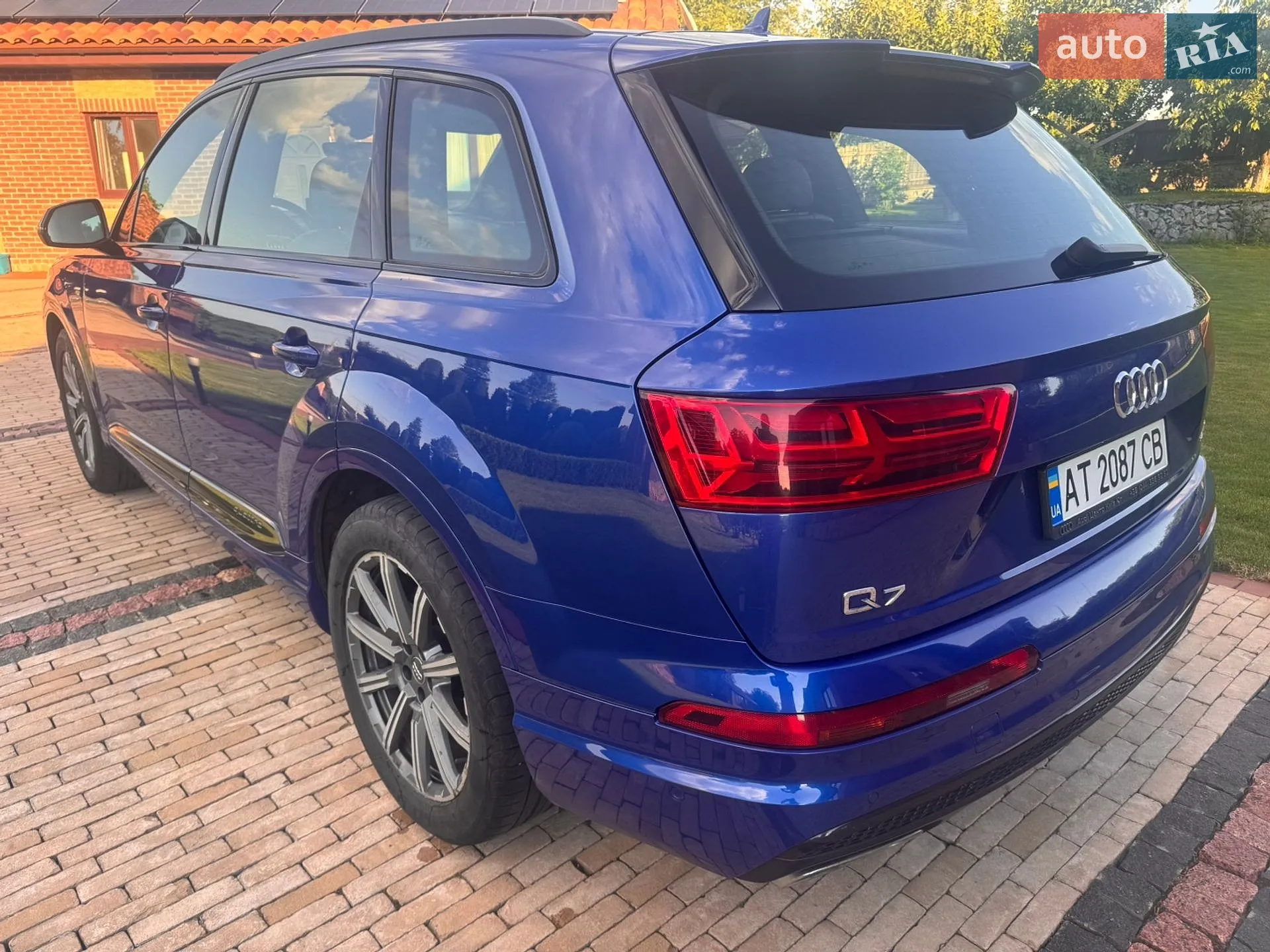 2017 Audi Q7 - мініатюра 2