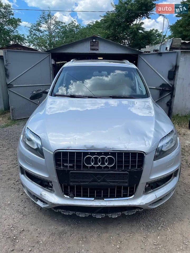 2010 Audi Q7 - мініатюра 30
