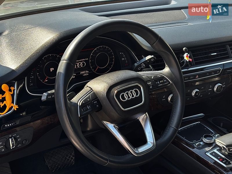 Позашляховик / Кросовер Audi Q7 2018 в Києві фото 23 Позашляховик / Кросовер Audi Q7 2018 в Києві