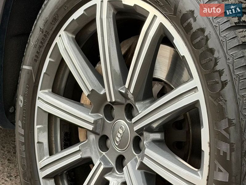 Внедорожник / Кроссовер Audi Q7 2016 в Ровно фото 6 Внедорожник / Кроссовер Audi Q7 2016 в Ровно