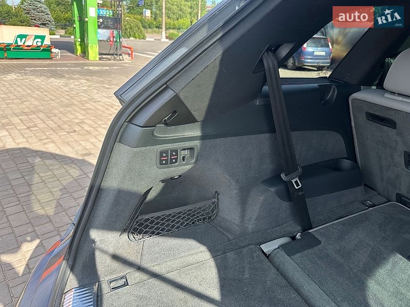 Внедорожник / Кроссовер Audi Q7 2018 в Кривом Роге