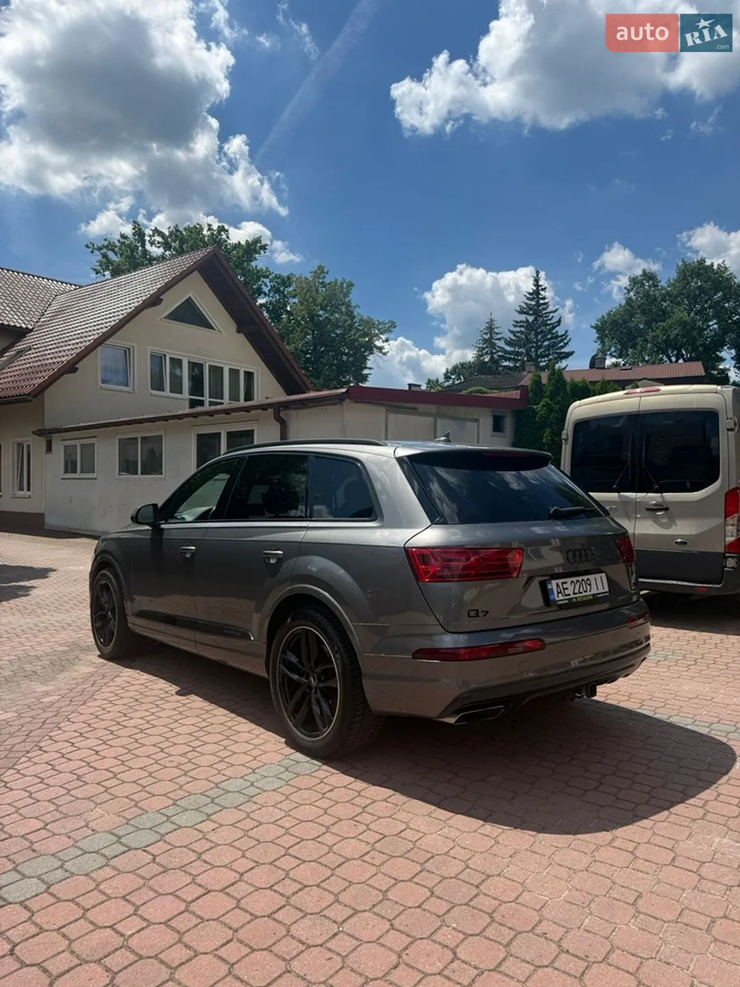 2017 Audi Q7 - мініатюра 4
