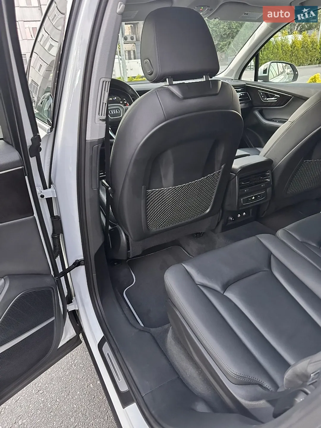 2022 Audi Q7 - мініатюра 26
