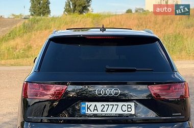 Внедорожник / Кроссовер Audi Q7 2017 в Киеве