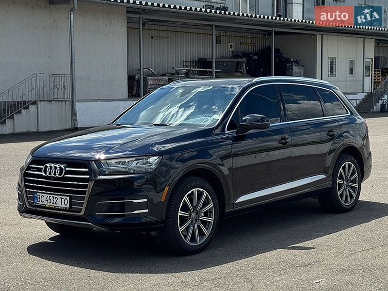 Внедорожник / Кроссовер Audi Q7 2016 в Мукачево