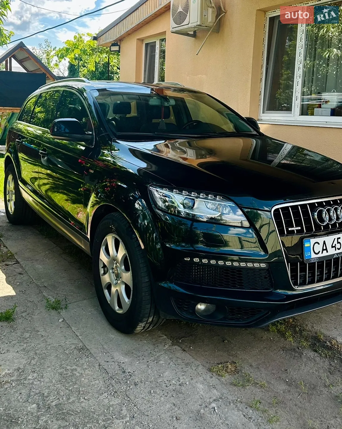 Audi Q7 2010 VIN WAUZZZ4L7AD008657 фото оголошення 2 з 5