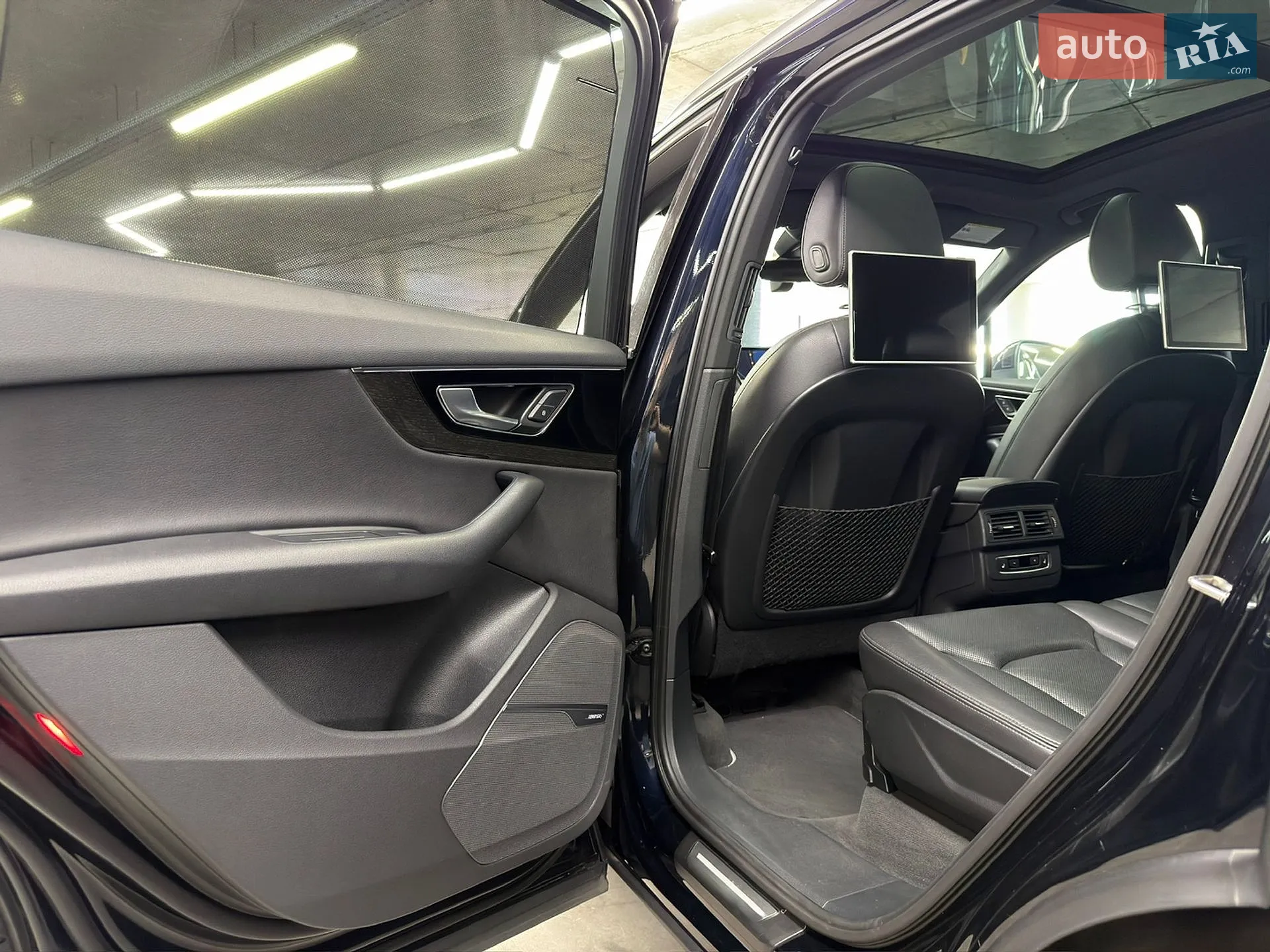 2017 Audi Q7 - мініатюра 23
