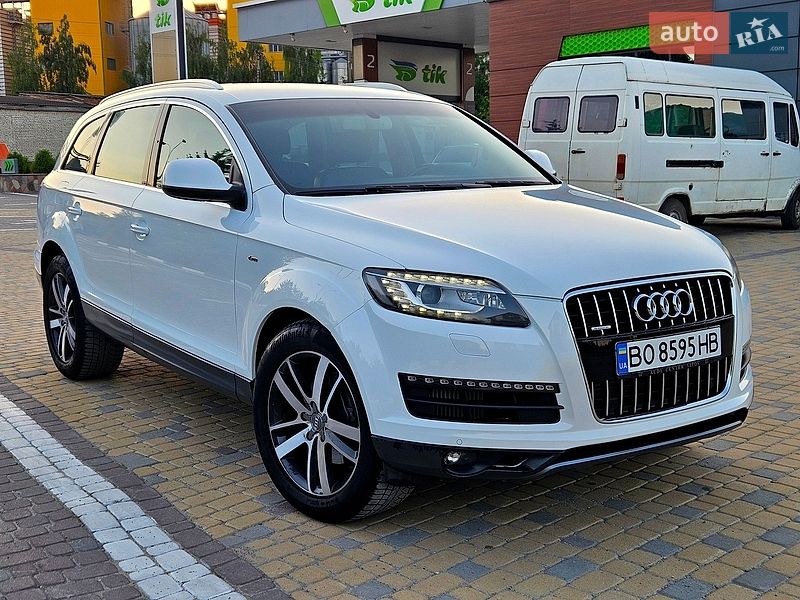 Внедорожник / Кроссовер Audi Q7 2011 в Подволочиске