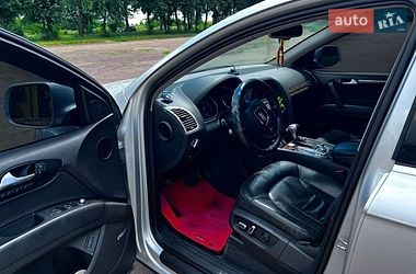 Внедорожник / Кроссовер Audi Q7 2013 в Тростянце