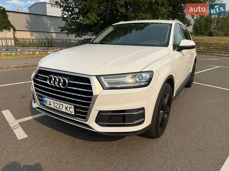 Audi Q7 2016