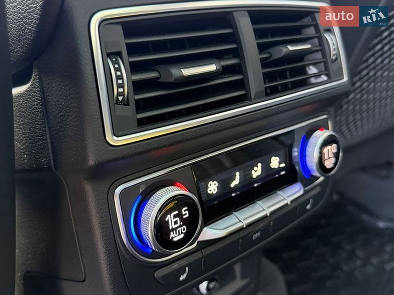 Позашляховик / Кросовер Audi Q7 2018 в Львові