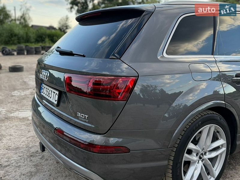 Позашляховик / Кросовер Audi Q7 2018 в Львові