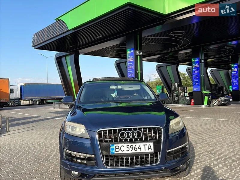 Audi Q7