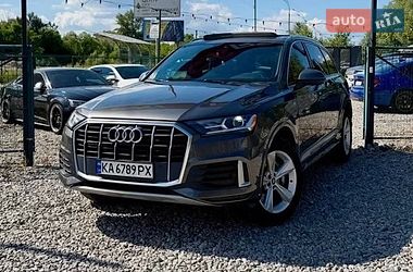 Внедорожник / Кроссовер Audi Q7 2020 в Киеве