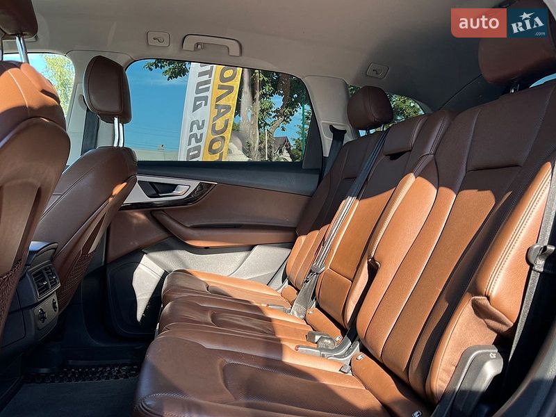 Внедорожник / Кроссовер Audi Q7 2016 в Коломые