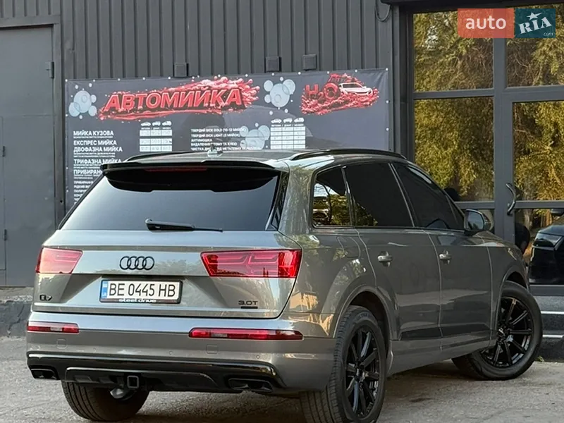 Audi Q7 2017 VIN WA1VAAF72JD011146 фото оголошення 25 з 118