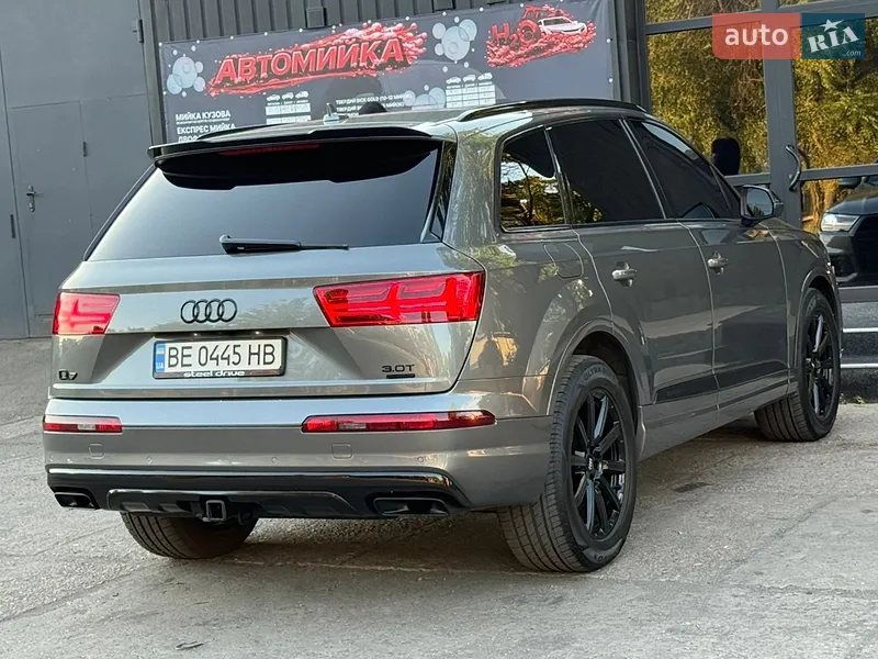 Audi Q7 2017 VIN WA1VAAF72JD011146 фото оголошення 28 з 118