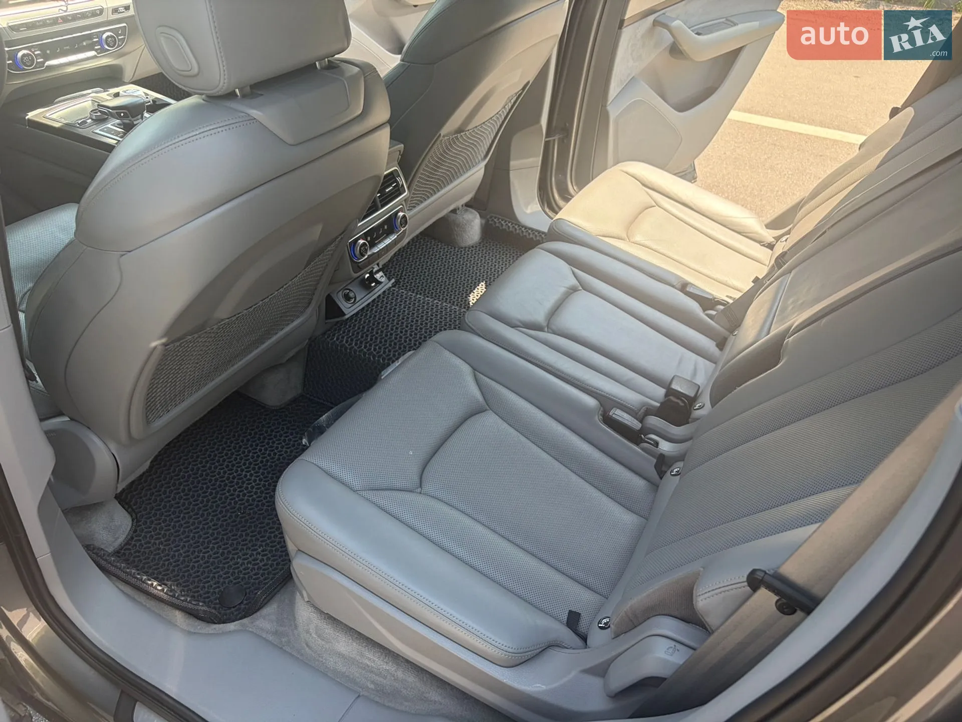 2015 Audi Q7 - мініатюра 13