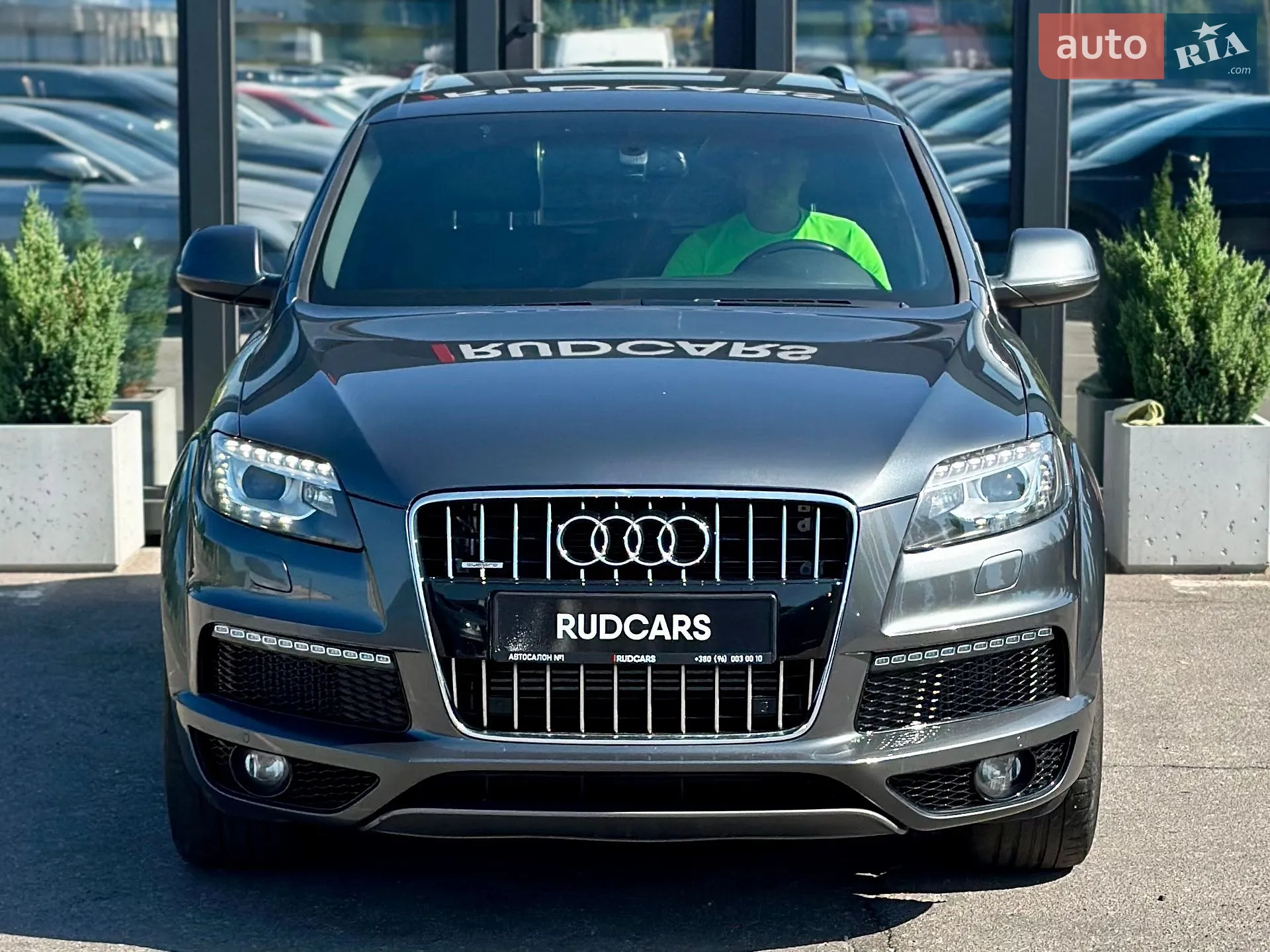 2010 Audi Q7 - мініатюра 2