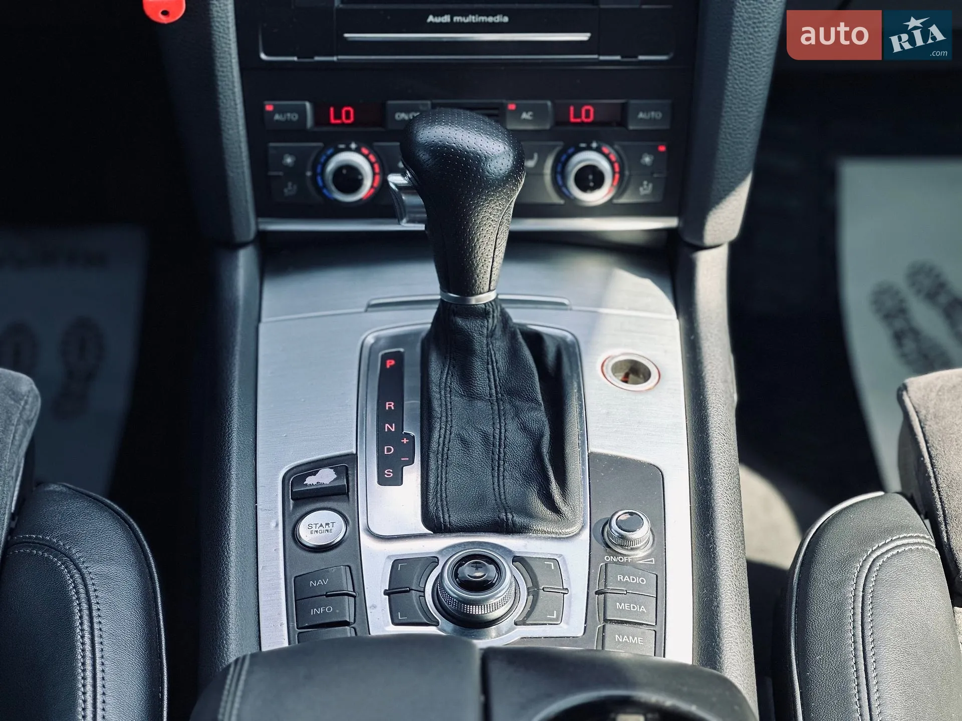2010 Audi Q7 - мініатюра 28