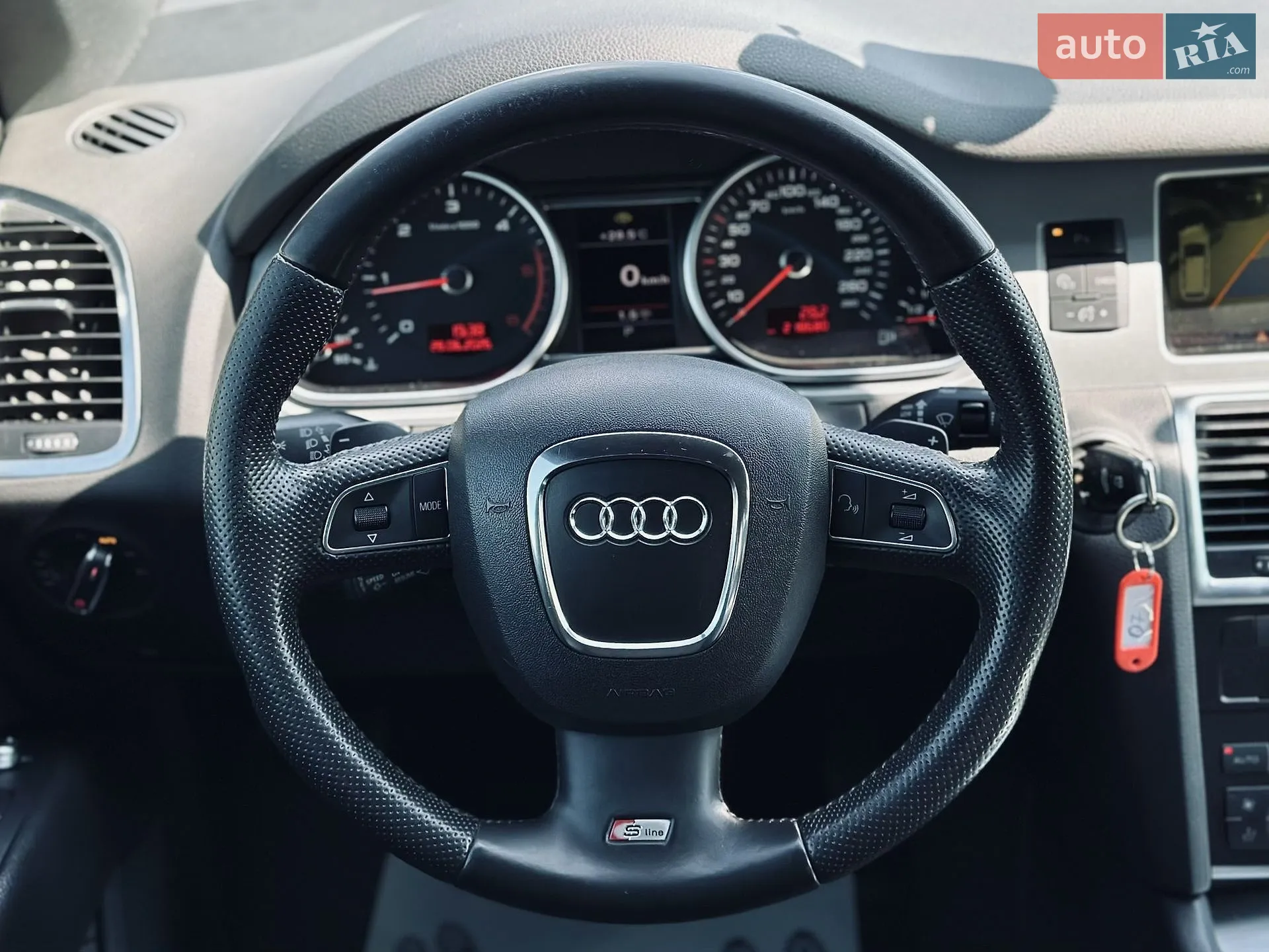 2010 Audi Q7 - мініатюра 32
