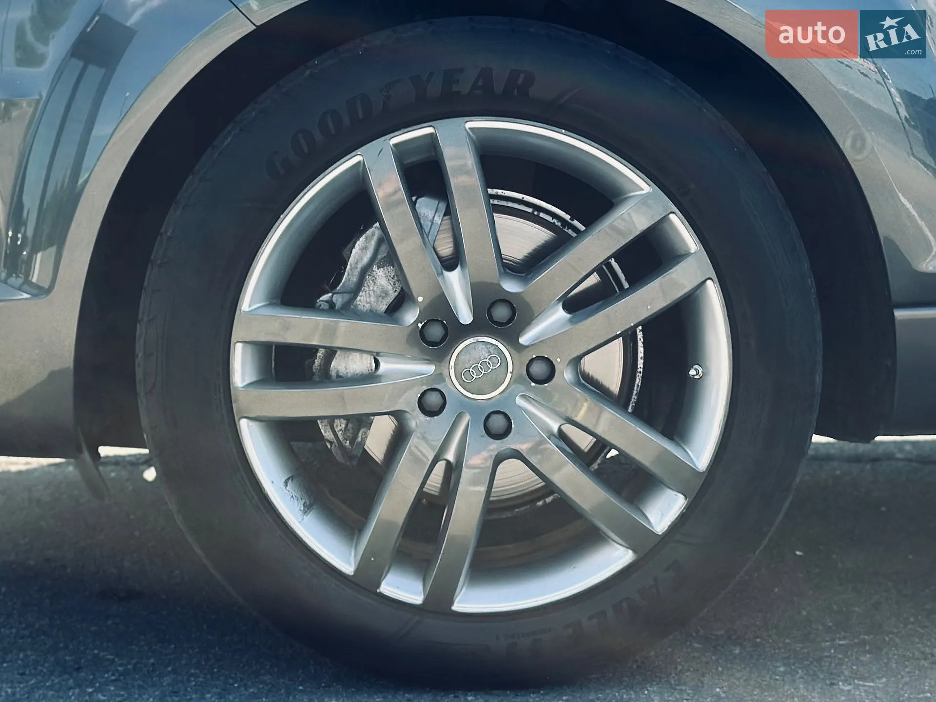 2010 Audi Q7 - мініатюра 44