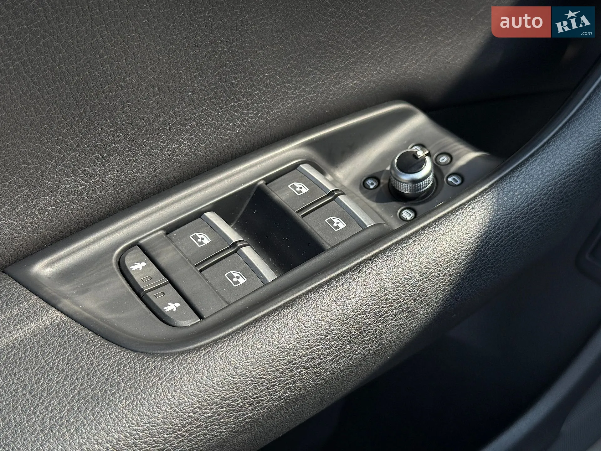 2017 Audi Q7 - мініатюра 37