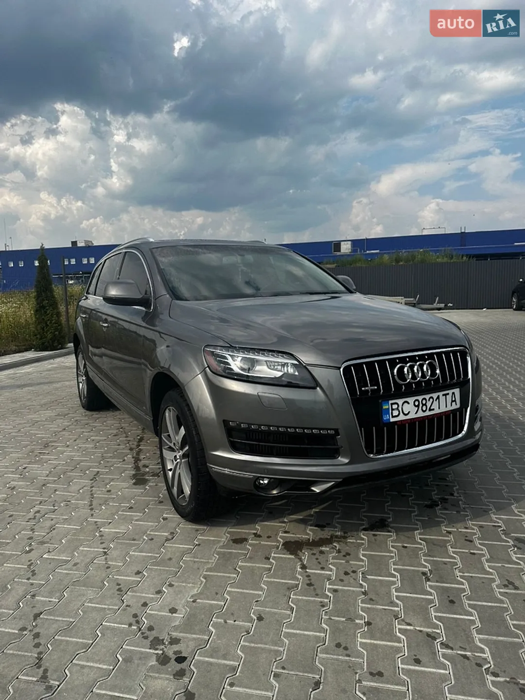 2010 Audi Q7 - мініатюра 2