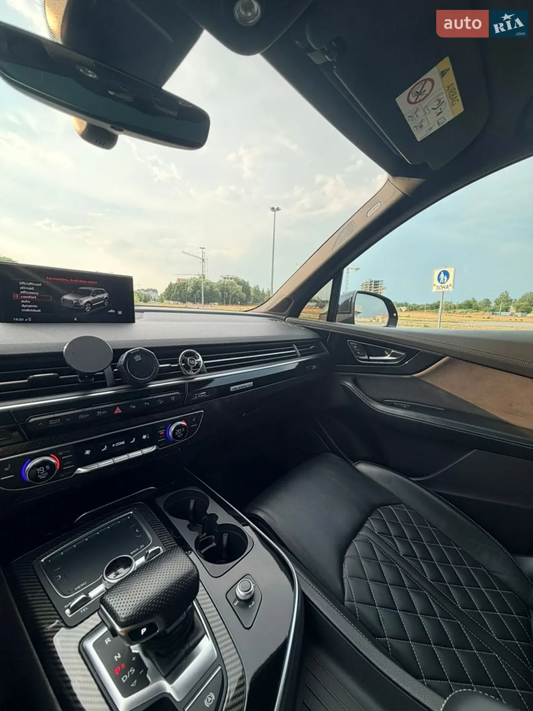 2015 Audi Q7 - мініатюра 31